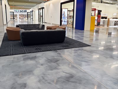 Interior of shopping centre featuring resin flooring