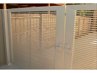 Superior-Steel-Aluminium-and-COLORBOND-Steel-Fencing-and-Gates White