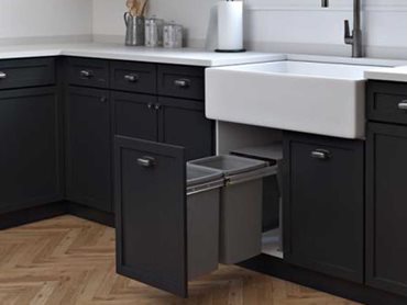 Hideaway’s Compact Cinder bin range now makes it possible to achieve a totally harmonised look across the whole kitchen