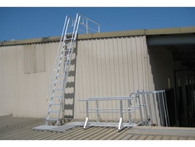AM-BOSS Caged Rung Access Ladder From Ground Level To Roof-Top With Guardrail For Safety