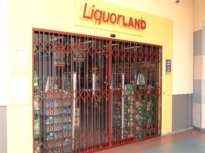 Australian Trellis Door Company Liquor Land