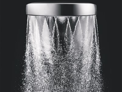 Methven Aio shower spray with Aurajet® technology, Chrome