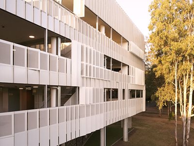 Indooroopilly Exterior Facade White