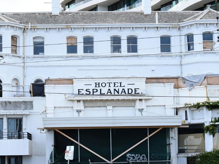 The Esplanade Hotel in its current, century-old form. Image: Chris Eastman / Herald Sun
