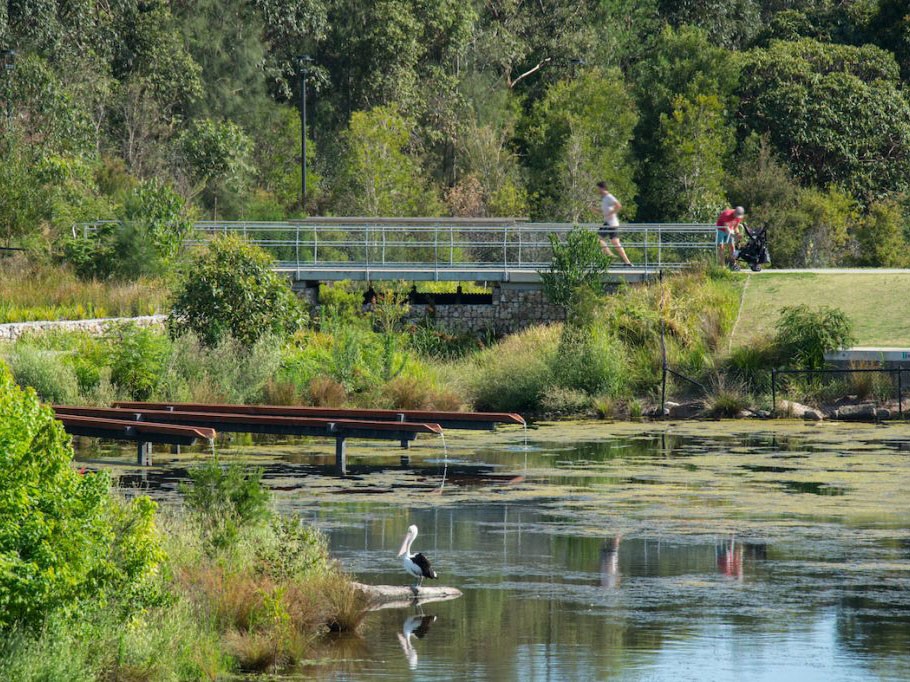 The Sydney Park project&nbsp;integrates landfill remediation, recreation, enhanced biodiversity and civil infrastructure with new urban water re-use systems. Photography by Ethan Rohloff
