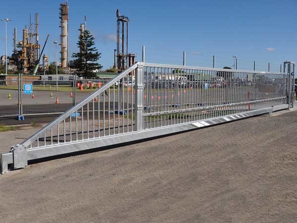Magnetic’s MCG XL cantilever gate at the coal export site