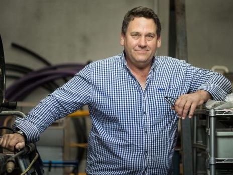 Plumber Ian Pewtress is worried about &quot;warm water&quot; systems&nbsp;Photo: Simon Schluter/The Age
