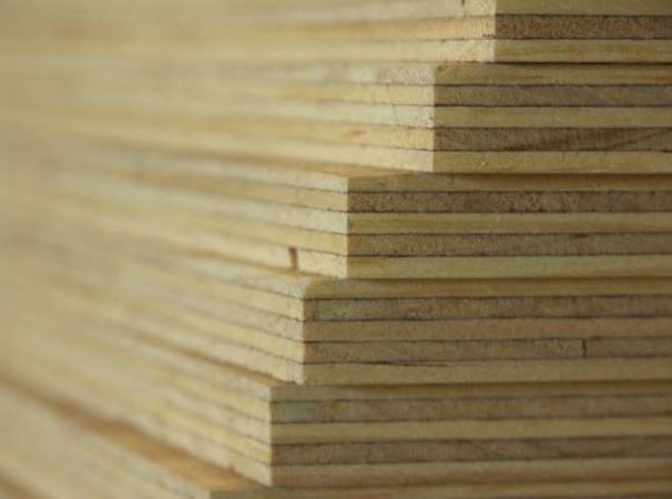 Imported plywood products don't have to meet Australia's strict standards for formaldehyde emissions