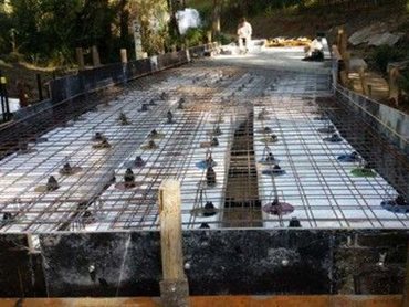 The waffle pod system provided a quick, cost-effective method to install a low-level bridge, over the existing concrete causeway