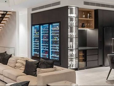 The V190SG2E-BK tall model allowed for temperature-controlled storing of red wines