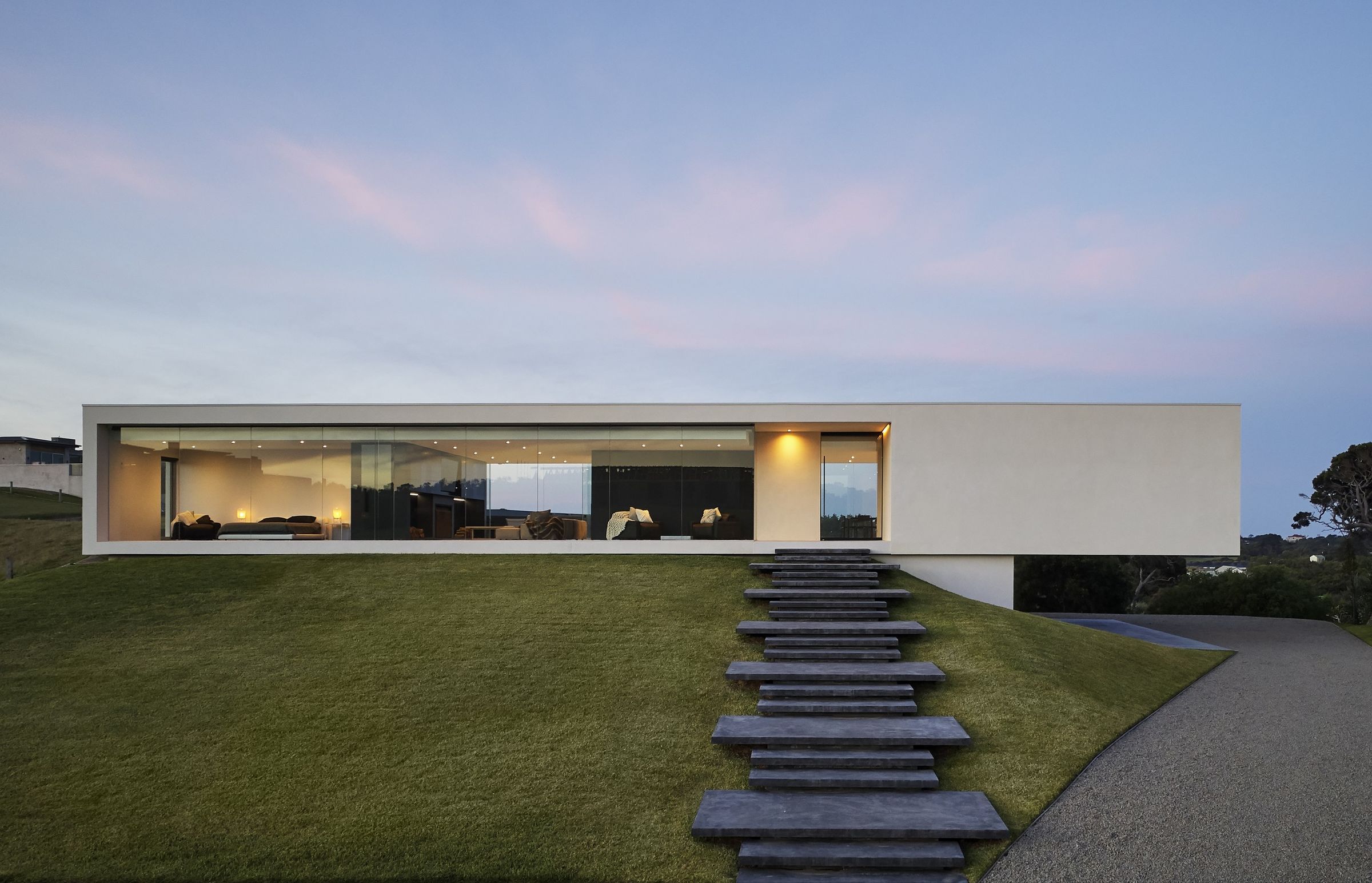 minimalist cantilevered home