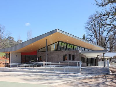 Hoop Pine Plywood Ceiling Commercial Building