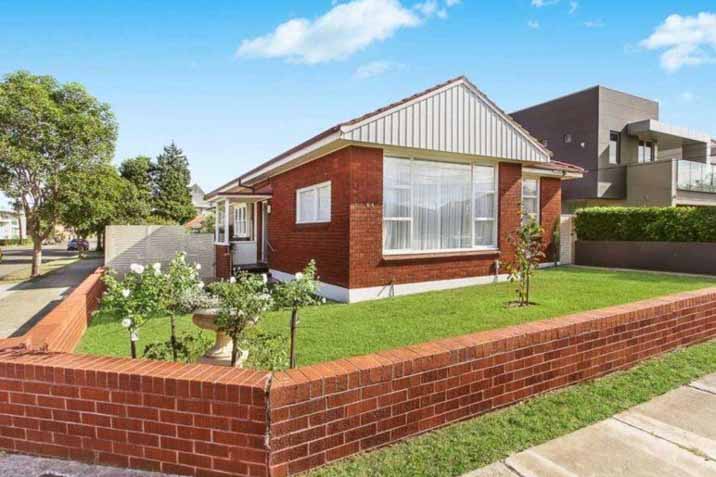 70s Home Exterior Makeover Australia: Prime 3 Earlier than and Afters