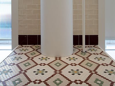 Tessellated Tiles Factory Glass Mosaics Column