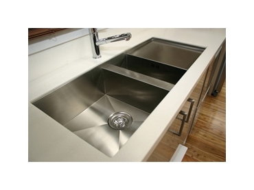 Elegantly Designed Stainless Steel Sinks From Hafele