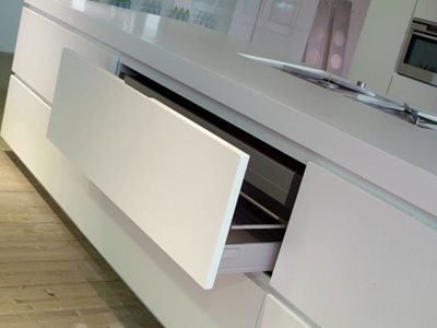 Corian Kitchen - Corian Doors Varenna 