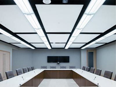 Armstrong Ceiling Solutions SOUNDSCAPES® Boardroom