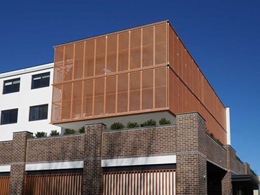 Splenda apartments, Botany Bay: Copper-coloured, powder-coated aluminium facade