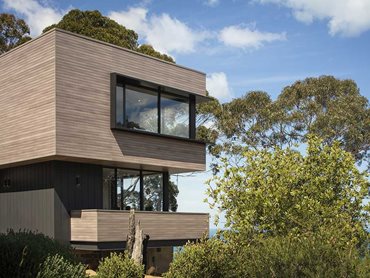 DecoClad V-Groove aluminium cladding featured on house in Lorne, Victoria.