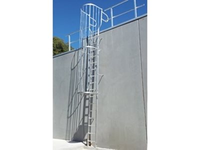 AM-BOSS Industrial Strength Caged Rung Access Ladder Complete With Locking Plate