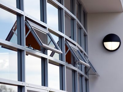 Architectural Window Systems Elevate™ Series 466