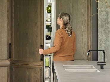 Designer Davinia Sutton selected finishes and Fisher & Paykel appliances that cohered with the greater architectural plan