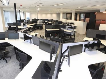 Maxton Fox also supplied System 50 screens, sit-to-stand electronic height adjustable worktops, Mecco mobile pedestals and CMS Dynamode monitor arms