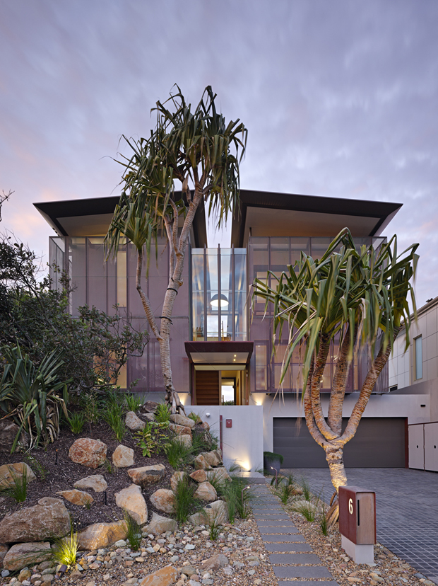 5-Key-aspects-for-coastal-beach-house-designs-image-5-6.jpg