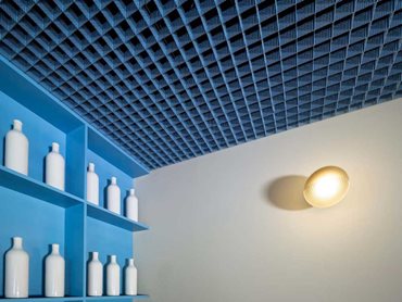 The woven texture of TICELL open cell ceiling creates an aesthetic sense of lightness