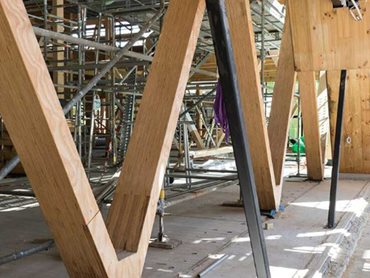Te Whare Nui o Tuteata showcases timber technology in construction by utilising different engineered timber products 