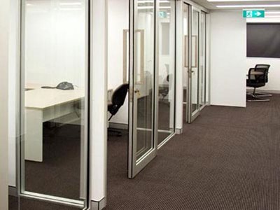 Bris Aluminium partitioning system in office interior