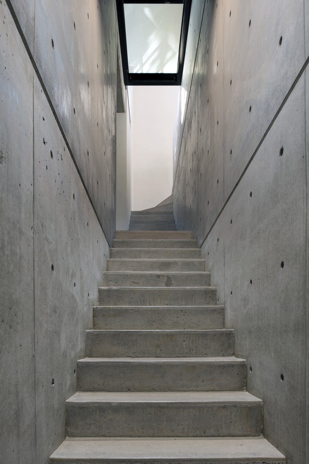 _DSC5976-stair-concrete-1.jpg