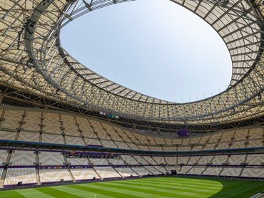 The 307-metre-diameter ‘spokewheel’ roof is one of the world’s largest tensile cable net roof in a stadium