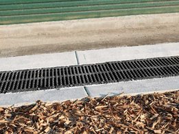 High strength cast iron channel drains