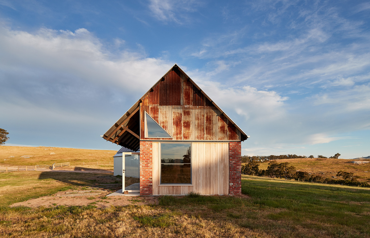 off-grid rural house
