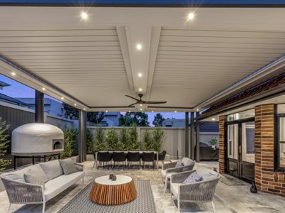 DECO Australia Opening Louvre Roof Systems Front Porch 
