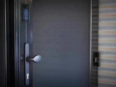 Crimsafe Iq The Strongest Stainless Steel Security Door In Australia Architecture Design