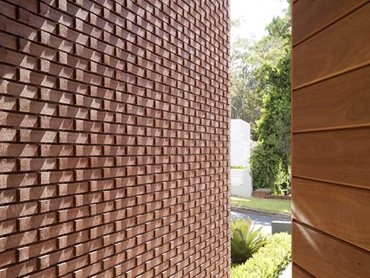 The pattern on the dramatic frontage had some of the bricks protruding 15mm