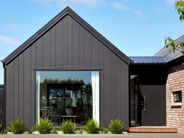 Oblique Cladding adds generous proportions and a modern look