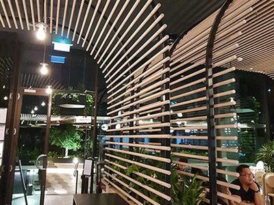 Covet Calia Melbourne Timber Look Aluminium Curved Battens Curved Supports