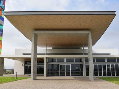 Entrance Commercial Exterior Timber Ceiling Tiles