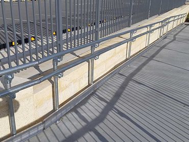 Conectabal balustrades’ 100% no-weld advantage ensures a quick and seamless installation
