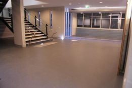 Resilient contract rubber flooring for commercial applications 