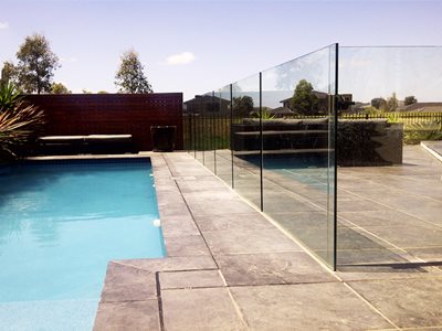 FGS Driglaze Glass Balustrade Pool 