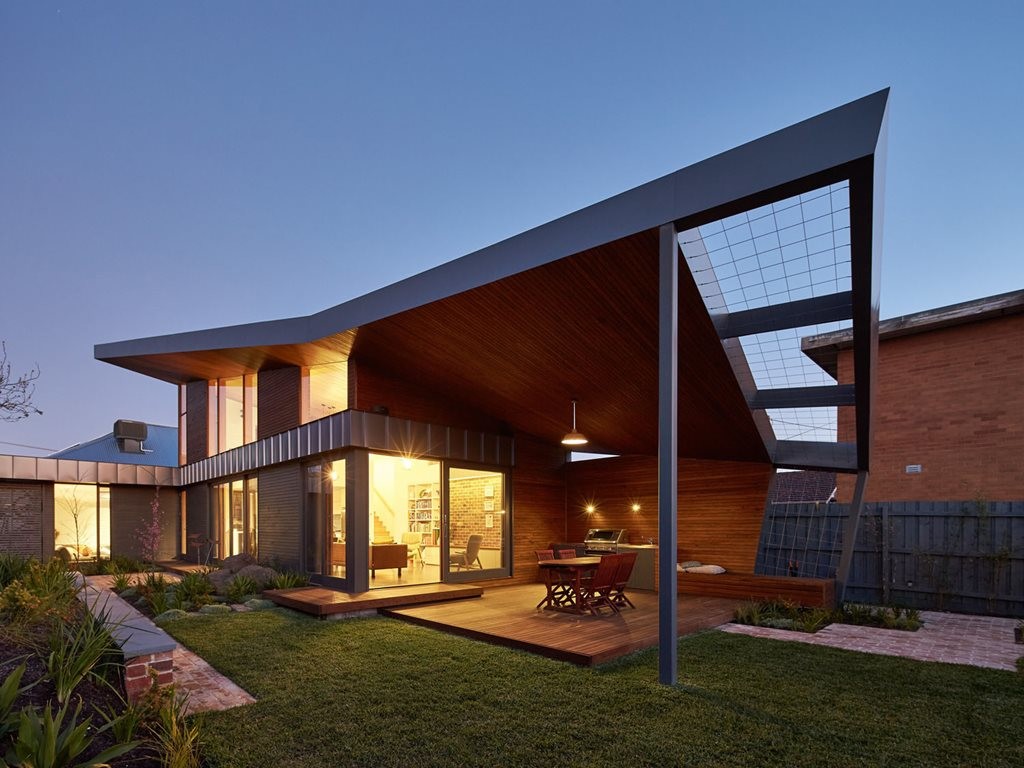 Yarraville Garden House by Guild Architects wins 2016 Sustainability Awards - Single Dwelling (Alterations & Additions) prize