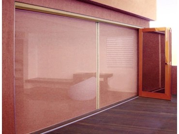 Retractable and pleated screen solutions from Artilux