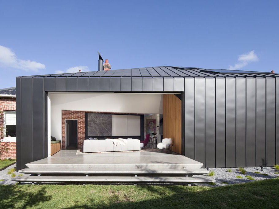 Shadow House by&nbsp;Matt Gibson Architecture + Design. Photography by&nbsp;Shannon McGrath
