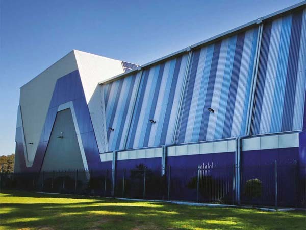 The new sports hall at Mazenod College (Photographer: Peter Hyatt)
