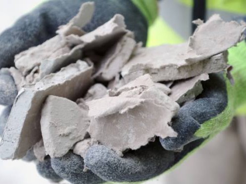 Practices to make asbestos less dangerous where it is not immediately possible to remove it have been examined by the Asbestos Safety and Eradication Agency in a new report that looks at current ways of containing and stabilising asbestos, particularly in roofing. Image: NECA WA
