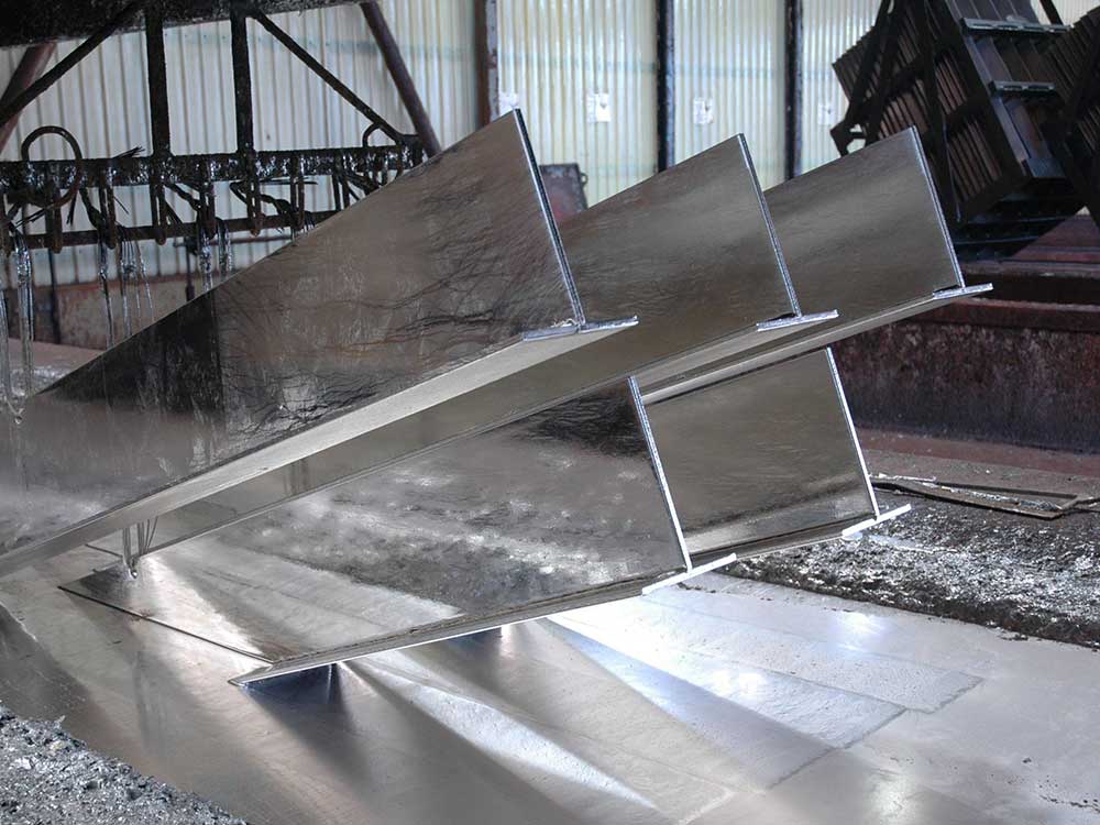 Hot dip galvanised steel lintel